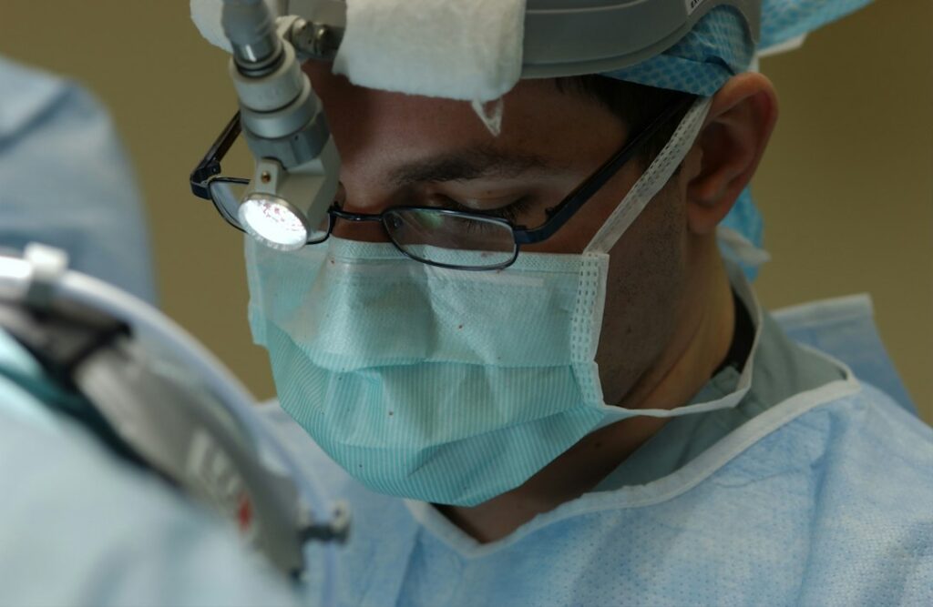 Photo surgeon